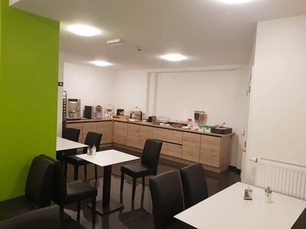 Hotel City Center Saint-Josse-ten-Noode Zewnętrze zdjęcie